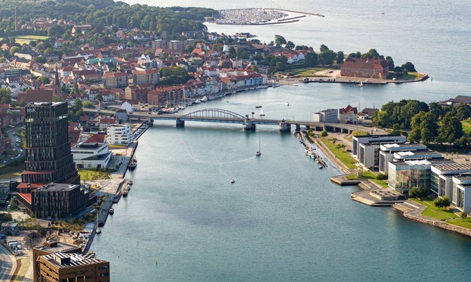 Sønderborg Condominio | 1 Room Apartment 60m From the Harbor