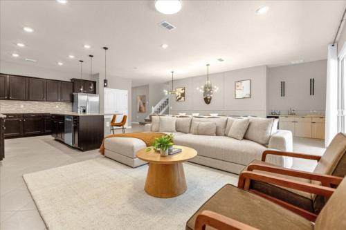 Four Corners Casa | 10 Bedrooms 8 Bathrooms Windsor Cay 16340 Sk