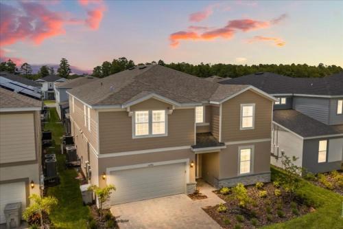 Four Corners Casa | 10 Bedrooms 8 Bathrooms Windsor Cay 15770 Cc