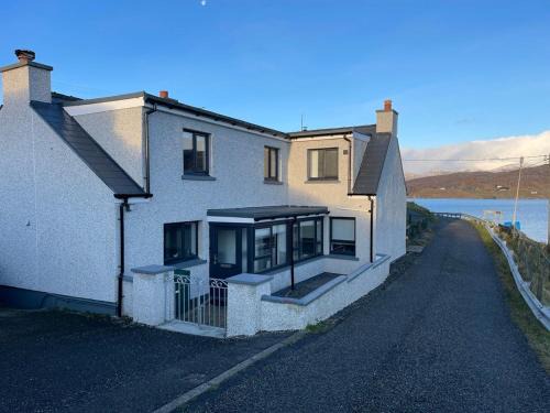 Isle of Scalpay Casa | 10 Cuddy Point, Scalpay