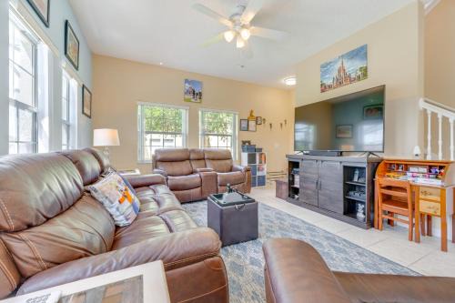 Kissimmee Casa | 10 Mi to Disney Parks Resort Retreat with Patio