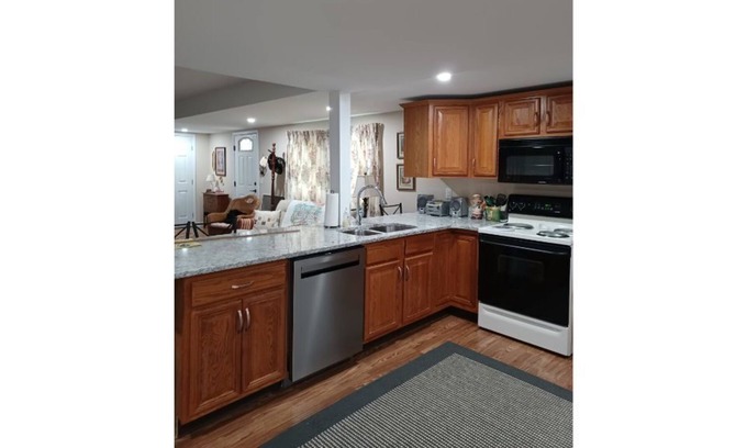 Long Neck Casa | 10 miles to Rehoboth Beach, remodeled home in quiet neighborhood