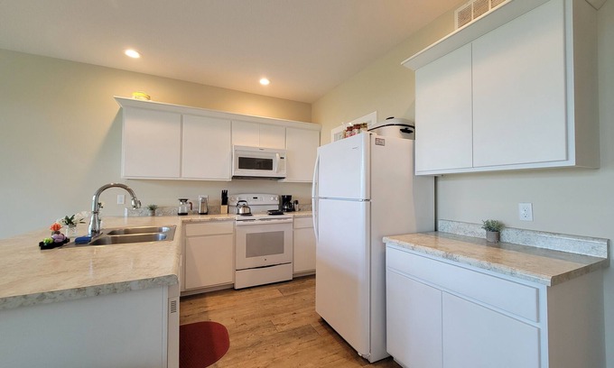 Jamesport Casa | 10 min from downtown Jamesport, MO