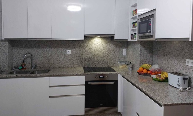 La Coruna Condominio | ¡A 10 minutos de la playa de Oza! Casa ideal para familias