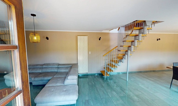Mons Casa | 10 minutes from the center of Mons and 20 minutes from the Pairi Daiza park.