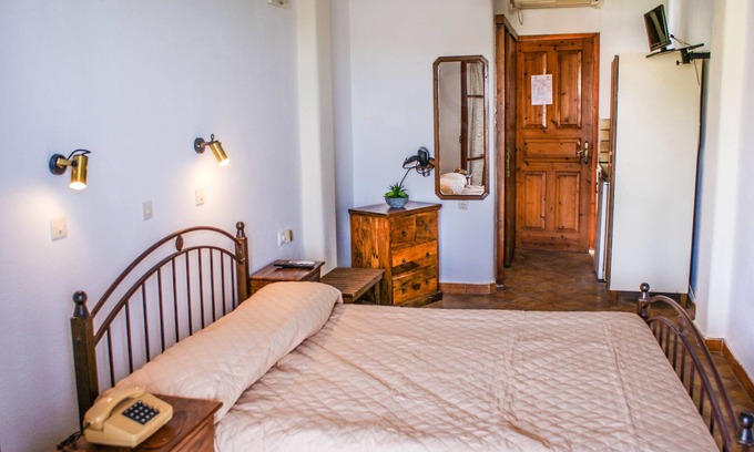 Ydrousa Apartamento | 10 minutes from the centre