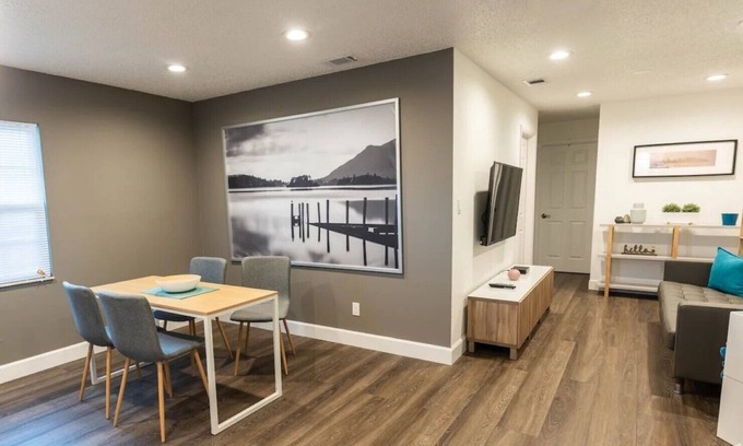 Tampa Casa | #10⚓ Modern home beautify by Hyde Park-Joyful Mmts