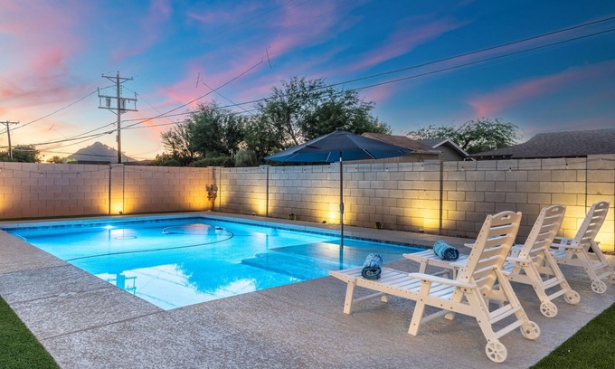 Scottsdale Estates Nine Casa | 10% off Aug/Sept! 4 BR/3 BA, NEW POOL/Hot Tub, perfect location near Old Town!!