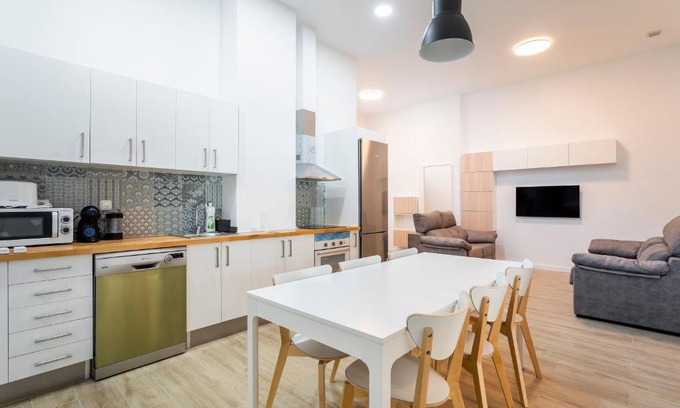 Ciutat de les Arts i les Ciencies Apartamento | 10 pax, AC, Wifi gratis, Ciudad Artes y Ciencias