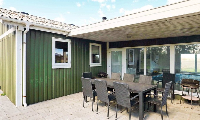 Hou Casa | 10 person holiday home in Hals