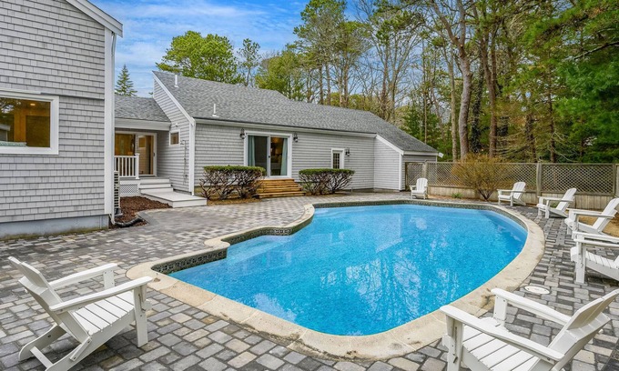 Cotuit Casa | 100% renovated with heated pool! Fire pit and water access. RPMS128