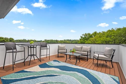 Clarksville Casa | 1012 Franklin Street
