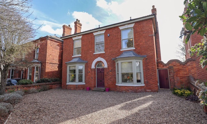 Boston Cabaña | 105 SPILSBY ROAD, pet friendly, character holiday cottage in Boston