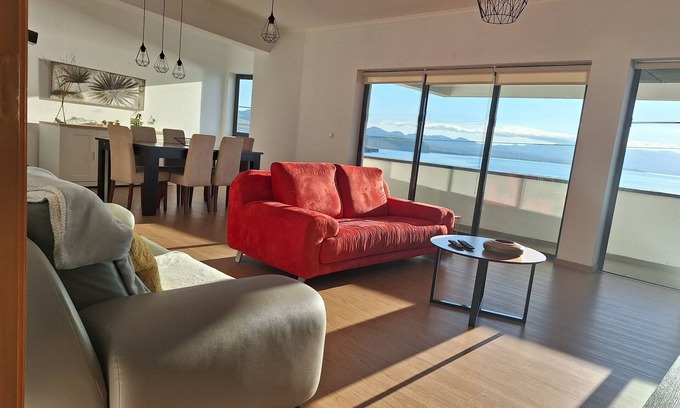 Ribeira Grande Apartamento | 106 Verde del Norte en Ribeira Grande por el mar y las piscinas municipales