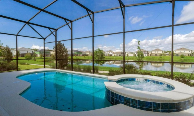 Kissimmee Complejo | 10BD Bella Vida Modern Home Private Pool (BV 4456)