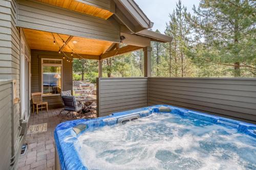 Sunriver Casa | 11 Dogleg Lane - Meredith Lodging