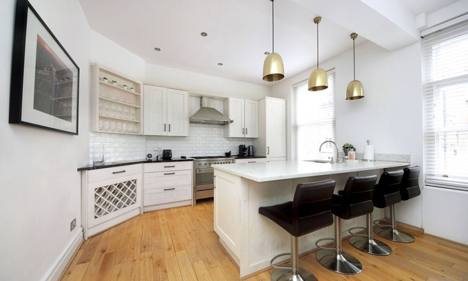 Earl's Court Apartamento | 1100 pies cuadrados Mansión de lujo en Earls Court