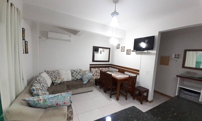 Bombas Apartamento | 111, Apartamento en planta baja