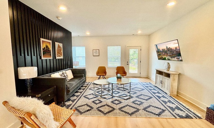 Donelson Casa | 112 Hermitage House in Nashville