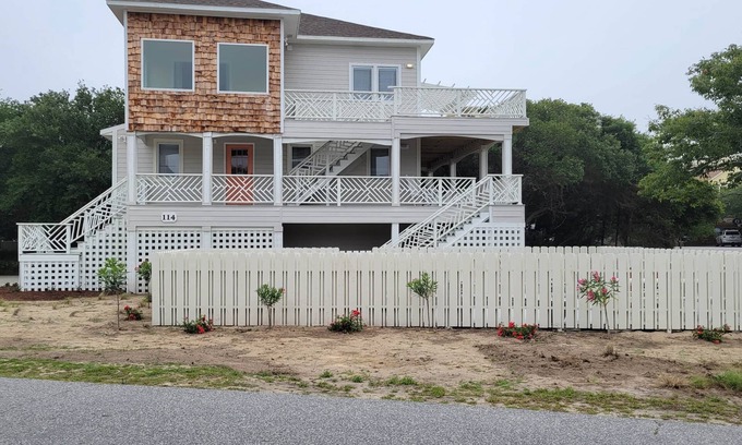 Tuckahoe Casa | 114 Sandbar, Oceanside, Pool, Private Beach Access