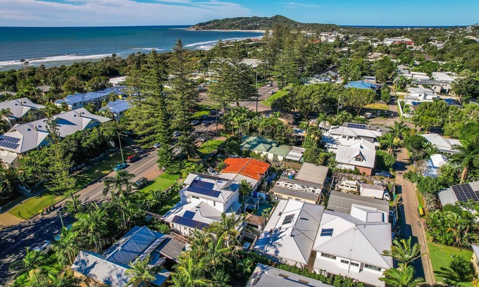 Byron Bay Apartamento | 11BR Big Space in the Heart of Byron Bay Sleeps 24
