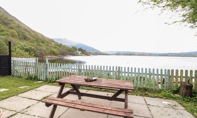 Oban Cabaña | 12 Kenmore Cottages