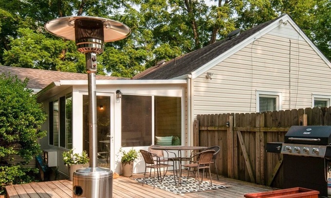Woodbine Casa | 12 Minutes from Downtown Nashville 3B/1B Fully Furnished