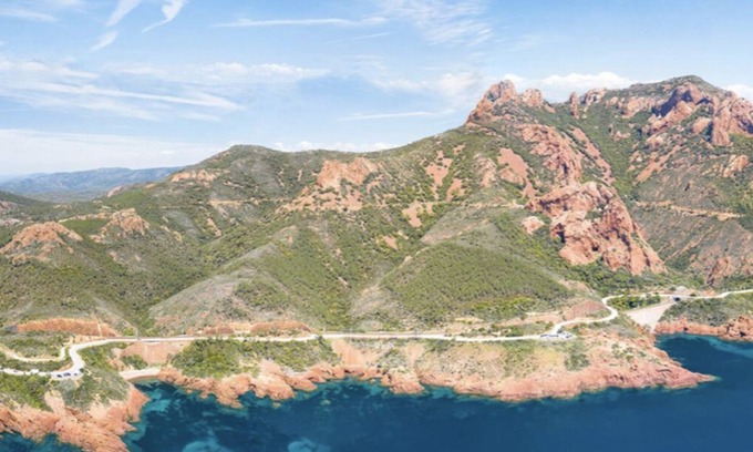 Agay Apartamento | 120 m from the beach-sea view-terrace-garden-parking-2 bedrooms-6 people