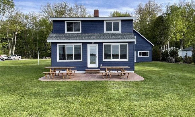 Beulah Casa | Platte Lake Lodge-120 'en Big Platte Lake-Perfecto para grupos grandes