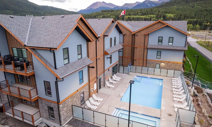 Copperstone Resort Apartamento | 1200+ sq2 | 3 Br/2 Ba/7 Beds | Pool/Hot Tub/Firepit | Pool & Ping Pong Table