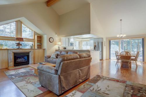 Deer Park Casa | 13 Ollalie
