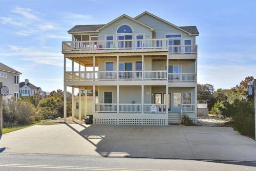 Whalehead Beach Casa | 1345 Sundancer 4 Min Walk to Beach