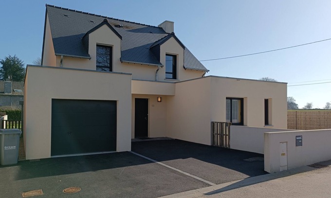 Saint-Samson-sur-Rance Casa | 136 m2 house at the foot of Dinan, near La Rance