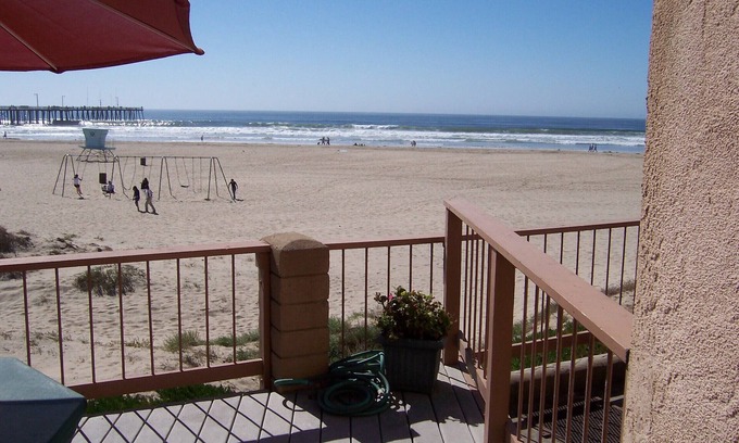 Downtown Condominio | 138 Pismo Shores: 2 BR, 2.5 BA Condominium in Pismo Beach, Sleeps 6