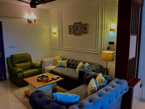 Yelahanka Apartamento | 13th Floor 3BHK Flat with Mountain View