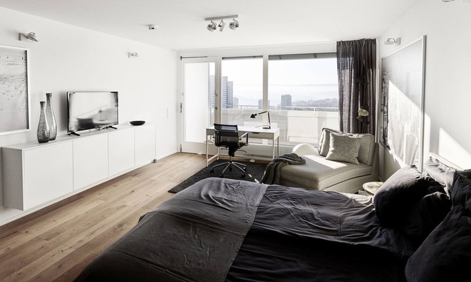 Tuebingen Apartamento | 13 OG · 13 OG, gran vista y muy cómodo.