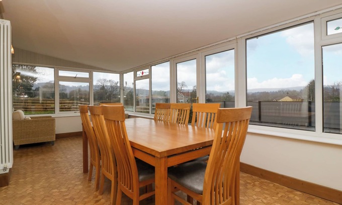 Lydney Cabaña | 14 Birchwood Road