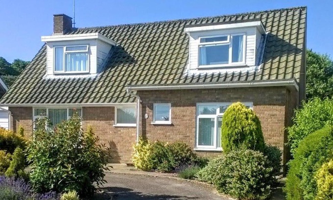 West Runton Casa | 14 Links Way - Keys Holiday Cottages