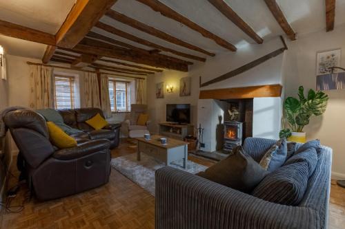Bloxham Casa | 14th-century cosy 3-bed cottage Business stays