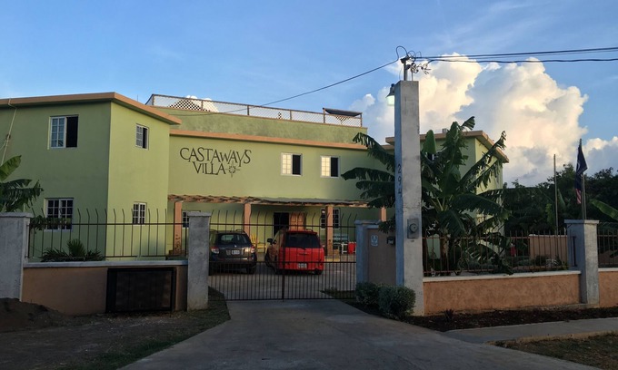 Silver Sands Hotel | Gran villa recién terminada