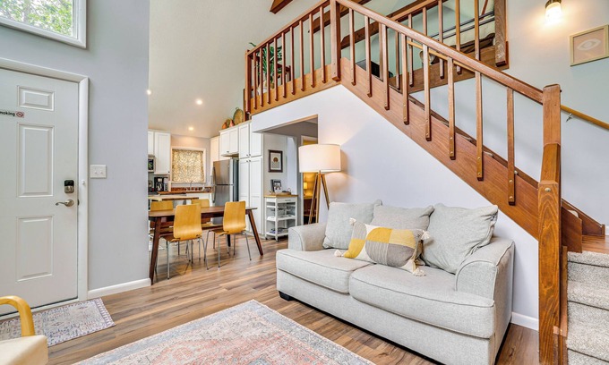 Tobyhanna Cabaña | 15 Mi to Ski Resort: Home w/ Fire Pit in Tobyhanna
