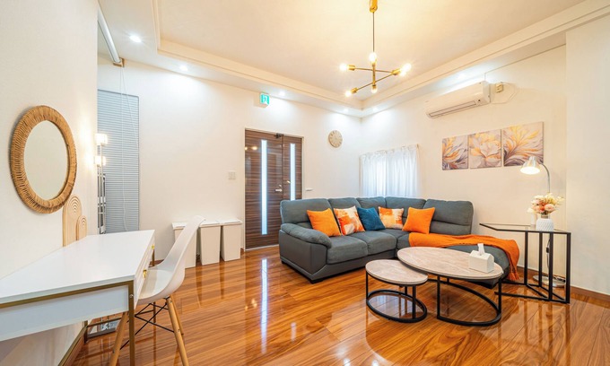 Komatsugawa Casa | 15 minutes drive to Disney! 25 min. from Shinjuku / 11 min. from Akihabara, conveniently located near the airport, and a house with unlimited anime viewing, children are welcome.