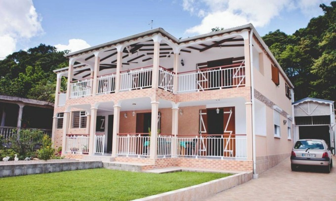 Jabrun Apartamento | 15 minutes from the most beautiful beaches! Large, airy apartment