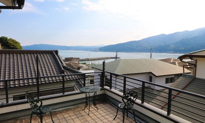 Usami Casa | 15 minutes walk from the station Overlooking the - Windsor Usami / Ito Shizuoka