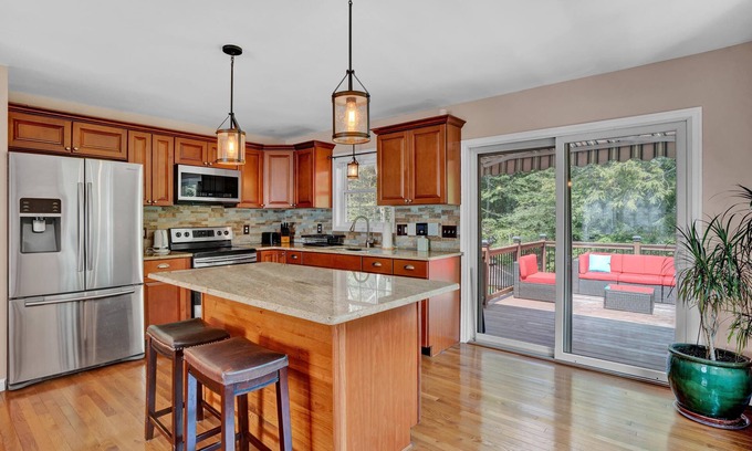 Tobyhanna Casa | 15% off monthly stays/Fall Vibez