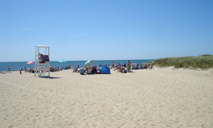 West Dennis Cabaña | Tercera casa de South Village Beach para grandes vacaciones familiares en Cape Cod