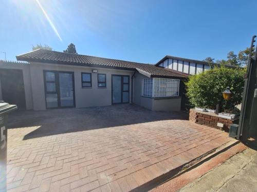 Greater Johannesburg Metropolitan Area Casa | 15 Park Lane