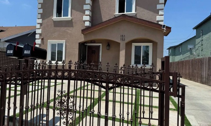 The Flats Casa | 151/153 Whole Duplex