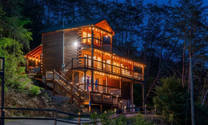 Sevierville Apartamento | Heavenly Bliss By Ghosal Luxury Lodging