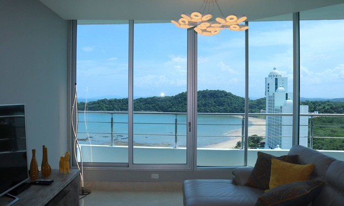 Playa Bonita Village Apartamento | 15B Impresionantes vistas al mar Resort Life